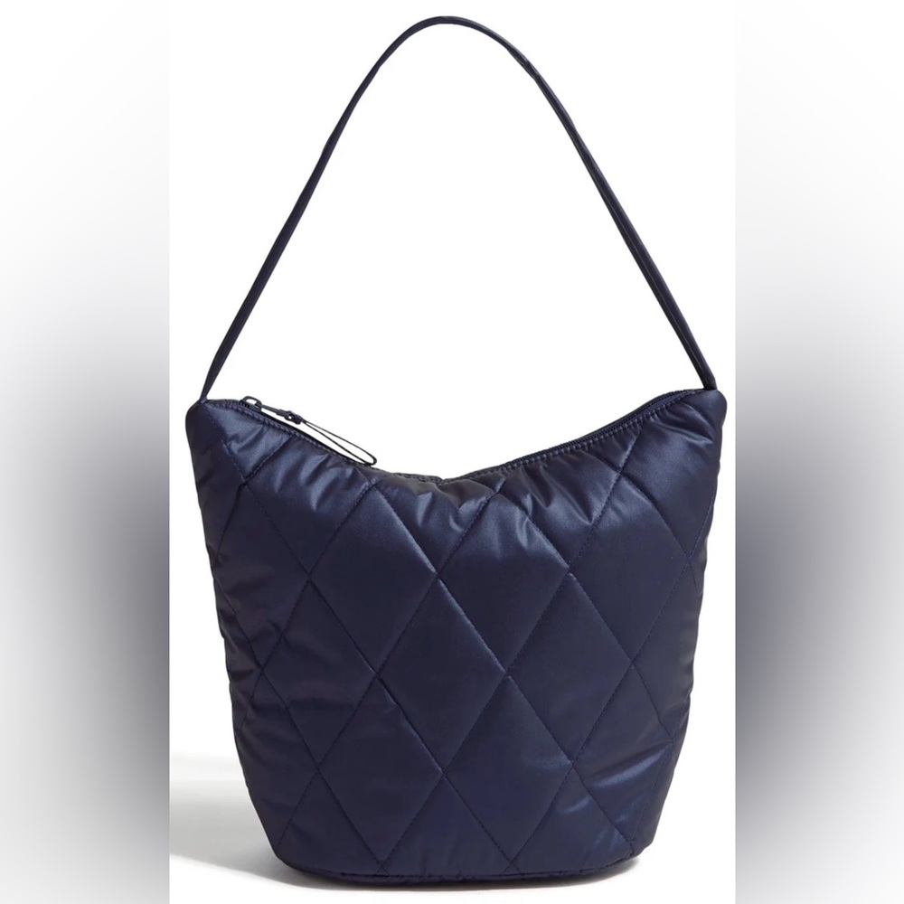 Vera Bradley Outlet Slouchy Bucket Shoulder Bag in Ultralight Peacoat NWT